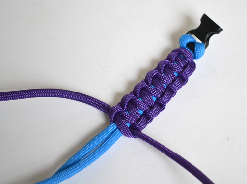 vong-tay-paracord