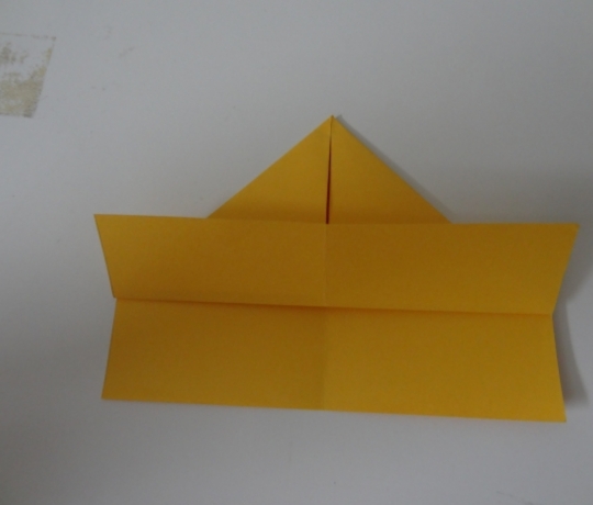 Cách gấp thuyền giấy đơn giản