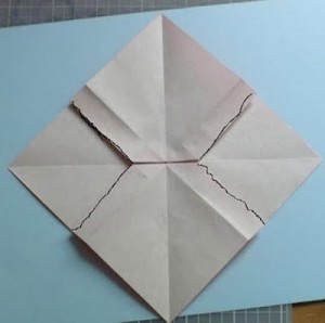 Cách xếp giấy hình nơ đẹp và đơn giản 5